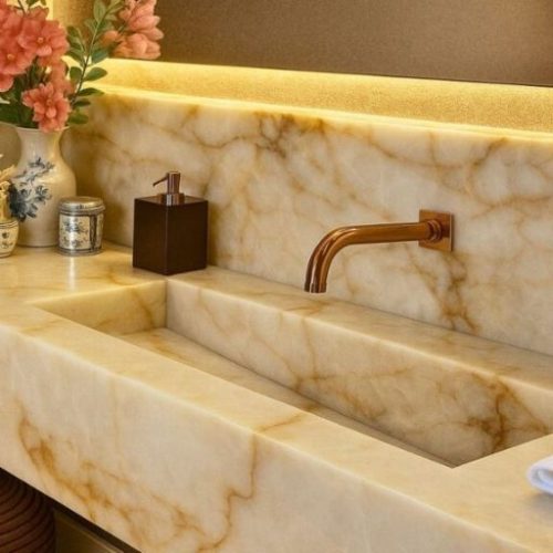 Crystallo Quartzite: Pure Elegance, Naturally Translucent
